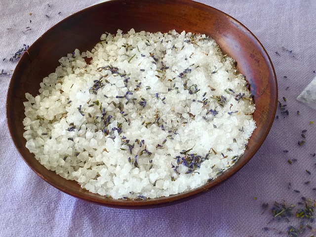 lavender essential oil bath
